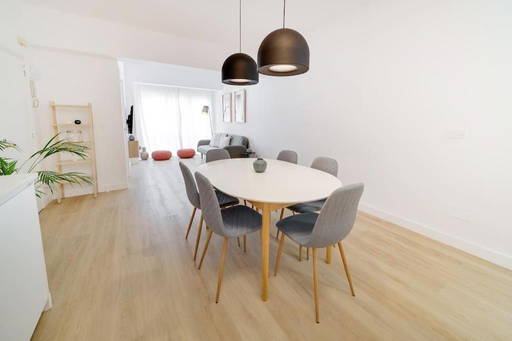 מאלגה Esplendido Apartamento En El Centro מראה חיצוני תמונה